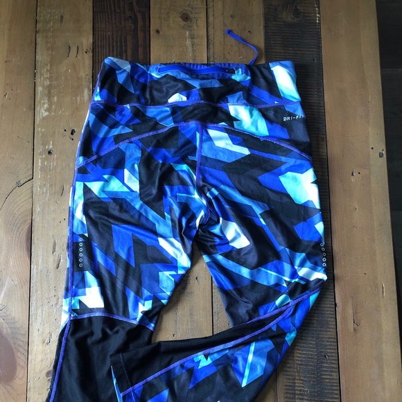 Nike Training Leggings - Picture 5 of 5
